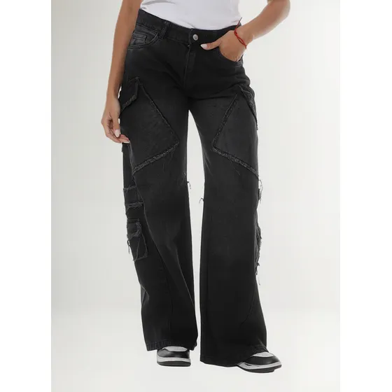 Pantalón Jean Cargo Chipre Mujer . .