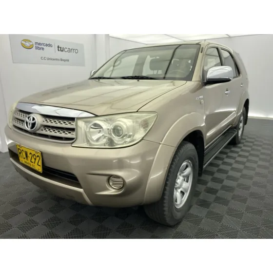 Toyota Fortuner 2.7l 4x2