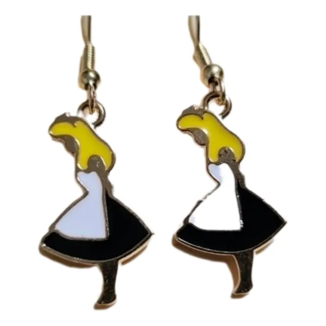 Aretes Alicia En El País De Las Maravillas