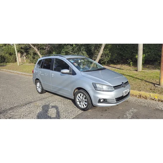 Volkswagen Suran 1.6 Trendline Pro.cre.auto