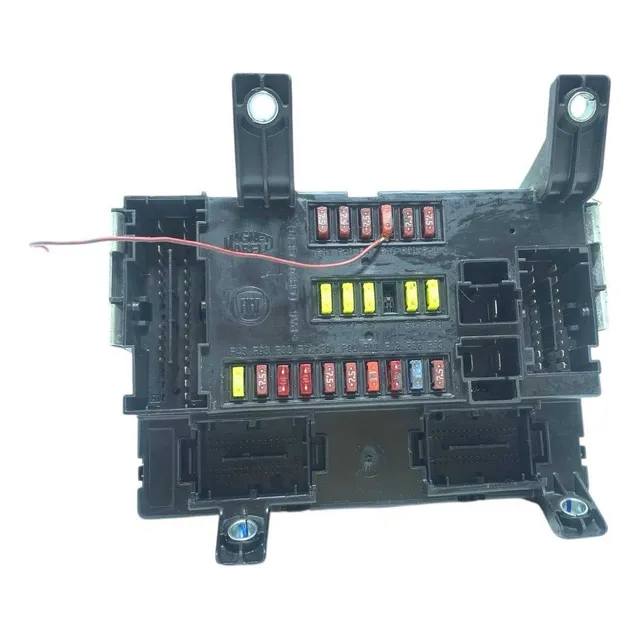 Caixa Fusível Body Computer Fiat Palio 12 14 Usada 