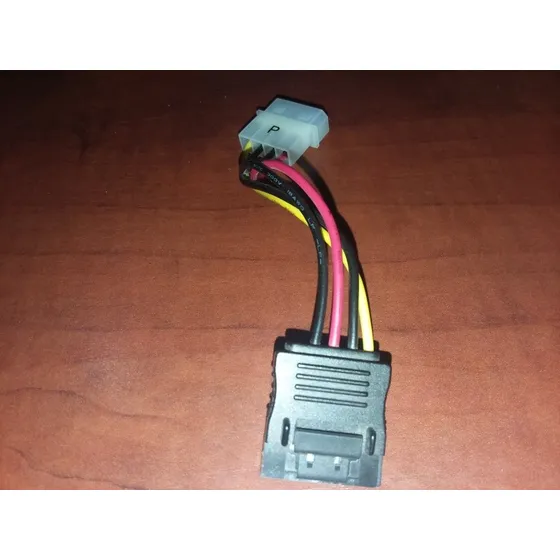 Conector De Poder Para Disco Duro Sata Nuevo Sin Uso