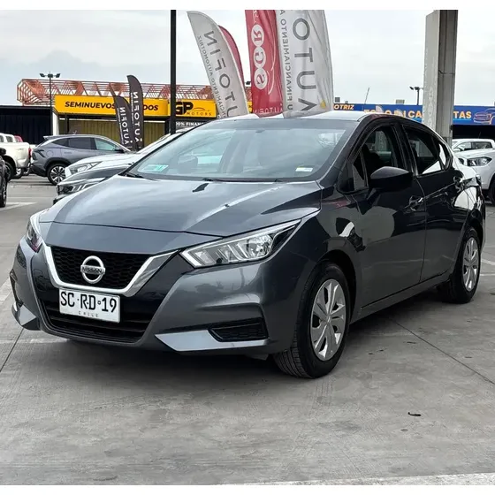 Nissan Versa 2022