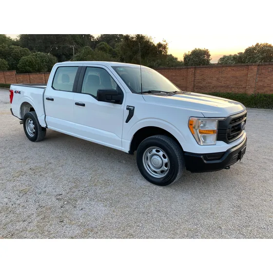 Ford F-150 5.0l Doble Cabina V8 4x4 At