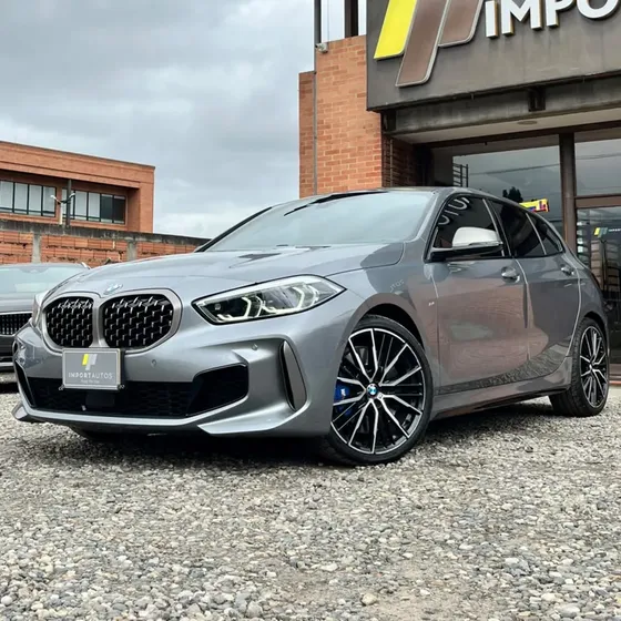 BMW Serie 1 2023 2.0 M135i Xdrive