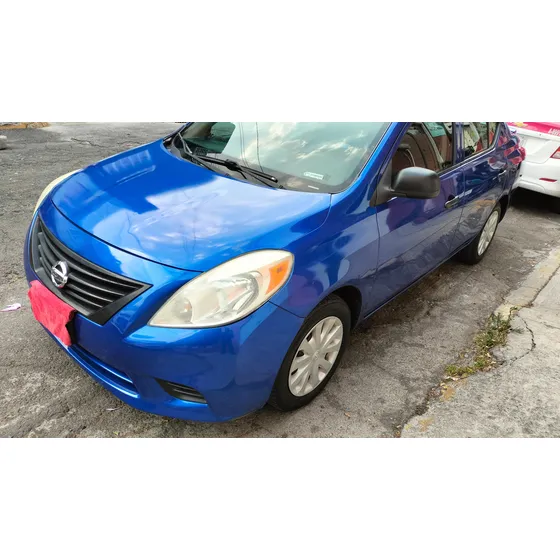 Nissan Versa 1.6 Advance At