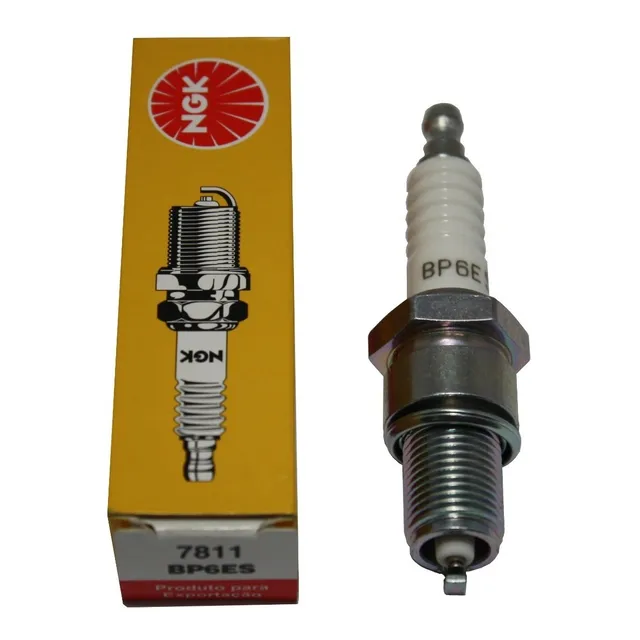 Bujia Ford Festiva L4 1.3 Carb. 1992 A 2000 Ngk-bp6es