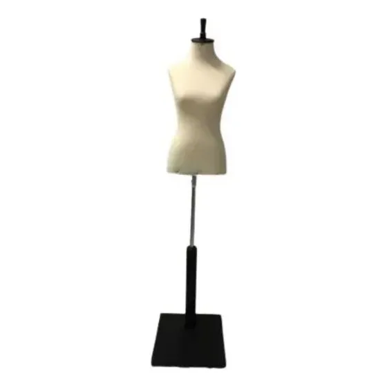 Manequim Feminino Vitrine Loja Lojista Vitrinista Confecçãoc