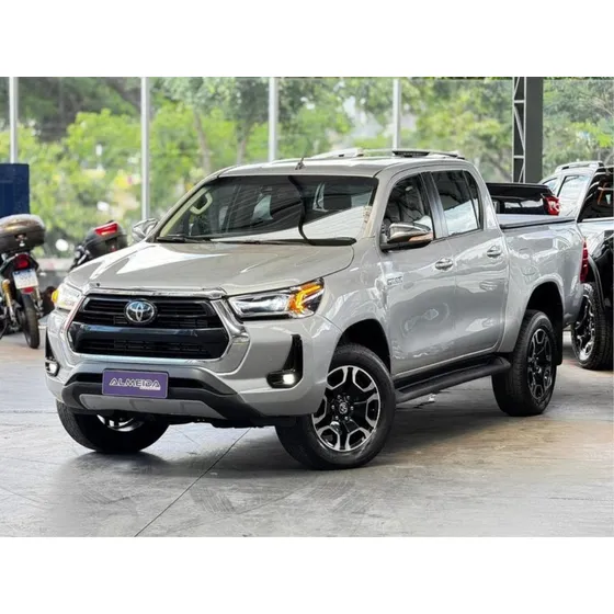 Toyota Hilux 2.8 D-4d Turbo Diesel Cd Srx 4x4 Automático