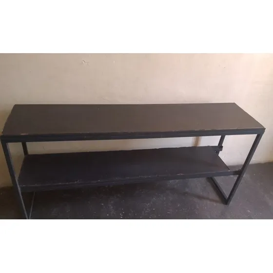 Estante De Hierro Y Madera De 1.67 De Largo X 67 Alto X40