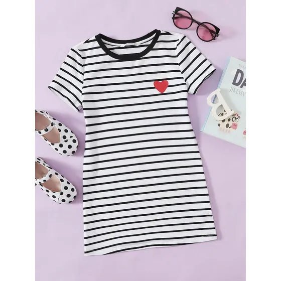 Shein Vestido De Rayas Con Estampado De Corazón