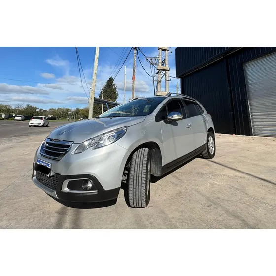Peugeot 2008 1.6 Allure