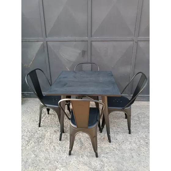 Comedor Tolix Mesa Con 4 Sillas