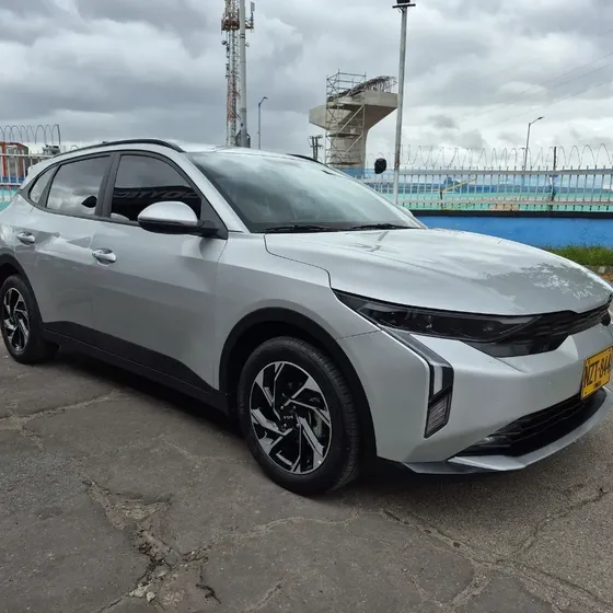 Kia K3 Cross 2025 1.6 Zenith At