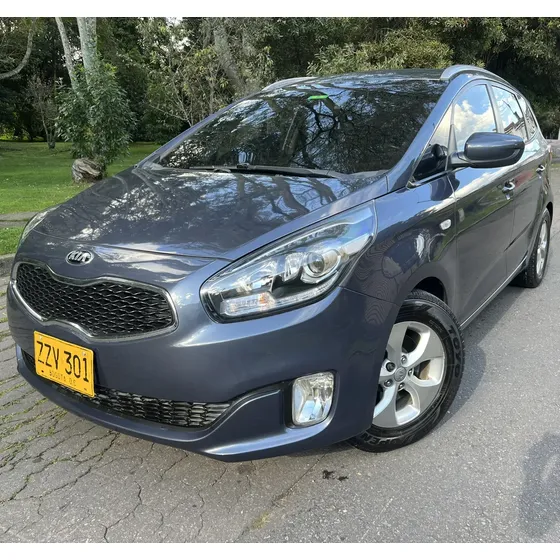 Kia Carens 2015 2.0 Suv Ex