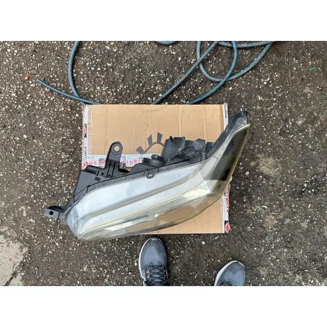Faros Delanteros Toyota Tacoma 2016 Reparados