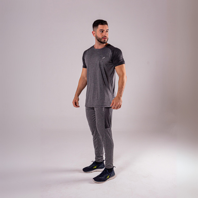 Kit Atleta Conjunto Masculino Roupa Academia Calça Camiseta Kit Atleta Conjunto Masculino Roupa Academia Calça Camiseta