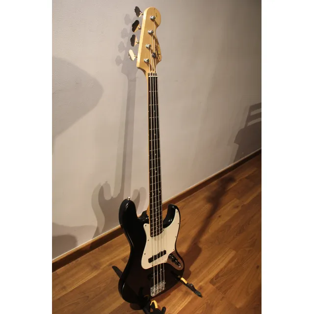 Fender Squier Affinity Jazz Bass
