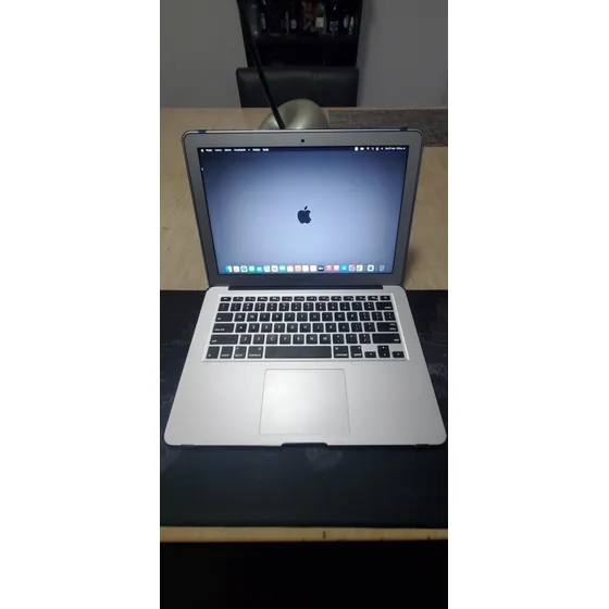 Macbook Air 2017 I5 8gb Ram 128gb Ssd Pantalla Full Hd 
