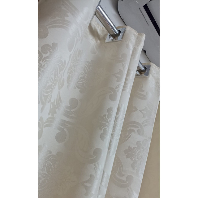 Cortina Sala/ Quarto 5,00m X 2,50m Jacquard C/ Ilhos Cromado Cortina Sala/ Quarto 5,00m X 2,50m Jacquard C/ Ilhos Cromado