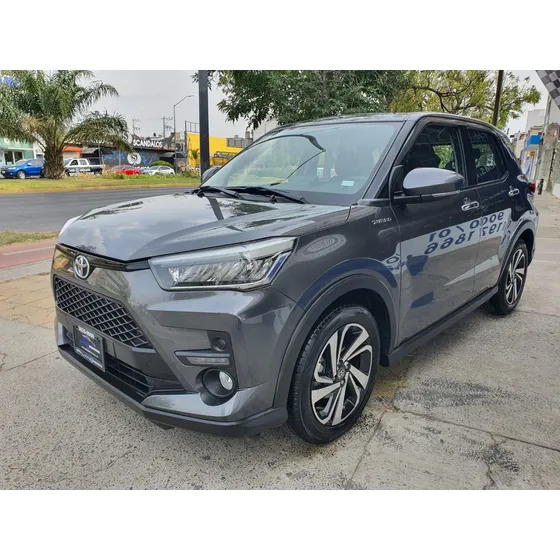 Toyota Raize 1.0t Xle Fwd Cvt