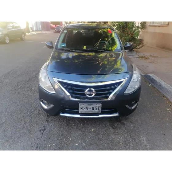 Nissan Versa 1.6 Advance Mt