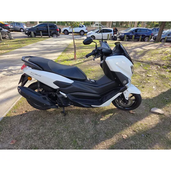 Yamaha Nmax 155, Impecable!!