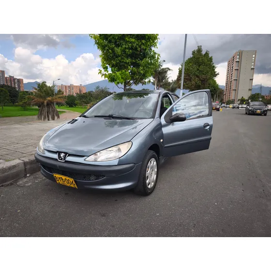 Peugeot 206 1.4 X-line