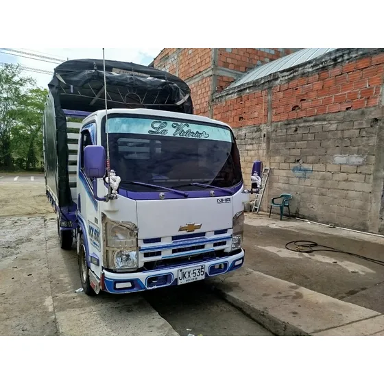 Chevrolet Nhr 3.0 700p Reward 104hp