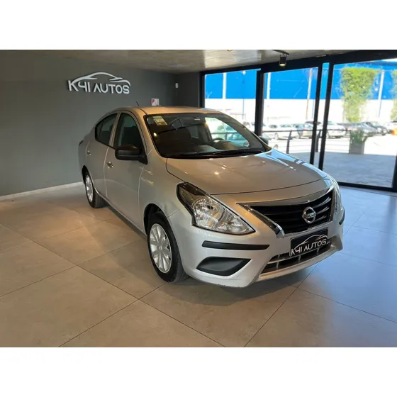 Nissan Versa 1.6 Advance Mt