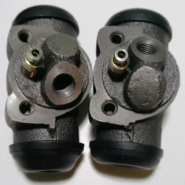 Cilindros Traseros Chevrolet C10 Dere Izq. 1 Jgo.2