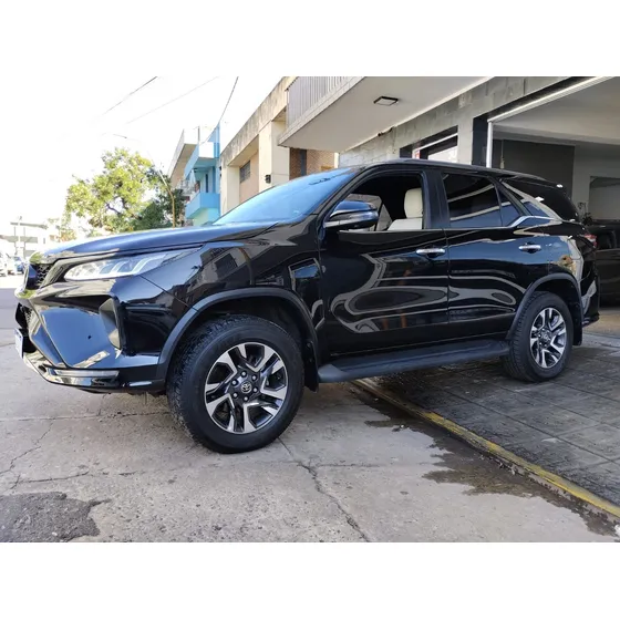 Toyota Sw4 2.8 Tdi Diamante Ii 6at 7as