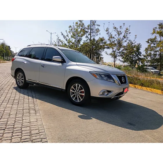 Nissan Pathfinder 3.5 Advance Mt