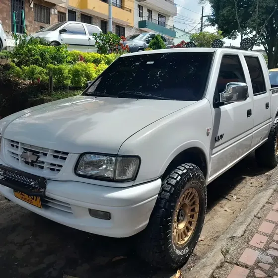 Chevrolet Luv 2005 3.2 Ls Tfs 192 Hp