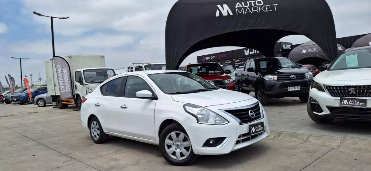 Nissan Versa Sense 1.6 Mt