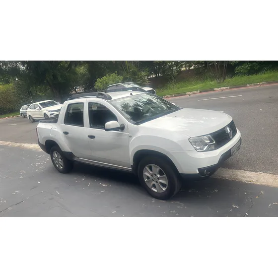 Renault Duster Oroch 1.6 16v Expression Sce 4p