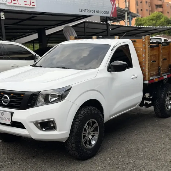 Nissan Frontier 2016 2.5l Chasis Diésel 4x4