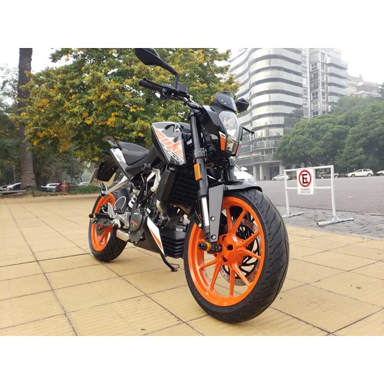 Ktm 200 Duke. Única Dueña 1900km Reales