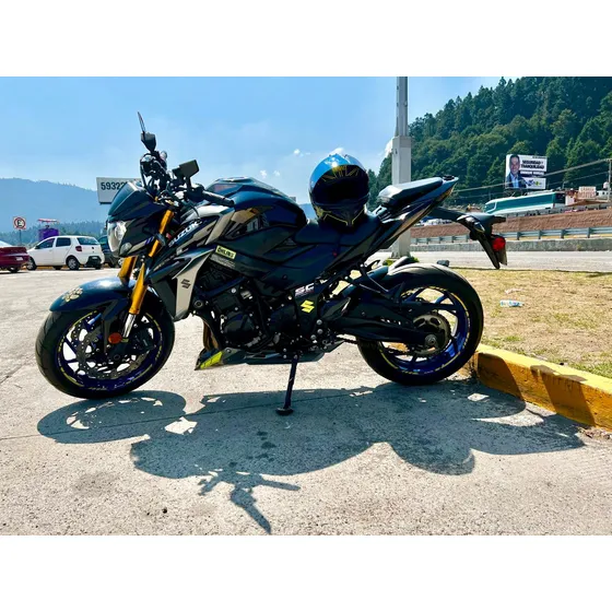 Suzuki Gsx-s 750 2022