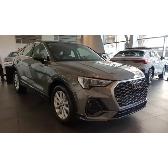 Audi Q3 Sportback 1.4 35tfsi Sportback 150 Cv