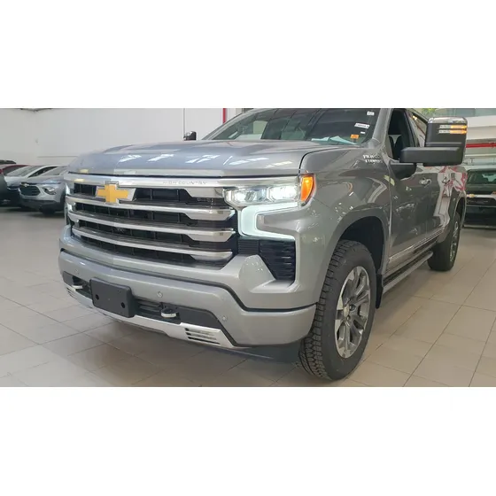 Chevrolet Silverado 5.3 V8 High Country
