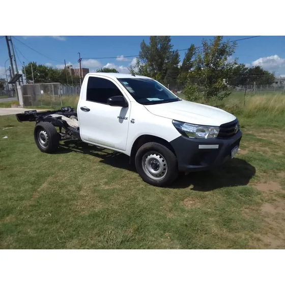 Toyota Hilux 2.4 Cd Dx 150cv 4x4