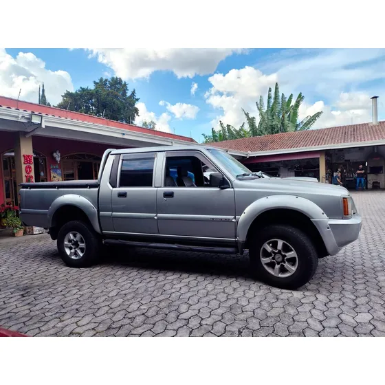 Mitsubishi L200 L-200 Cd Gls 4x4 2.5 Turbo 4p