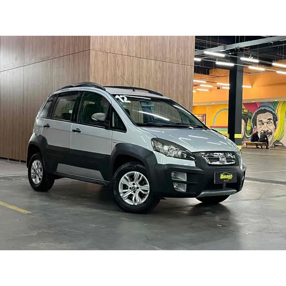 Fiat Idea 1.8 Mpi Adventure 8v Flex 4p Automatizado