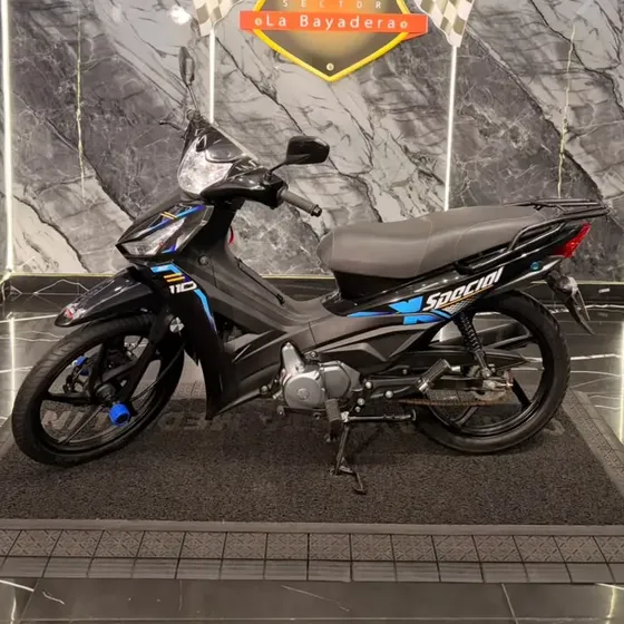 Semi Automatica Akt Special 110 Eiii Como Nueva