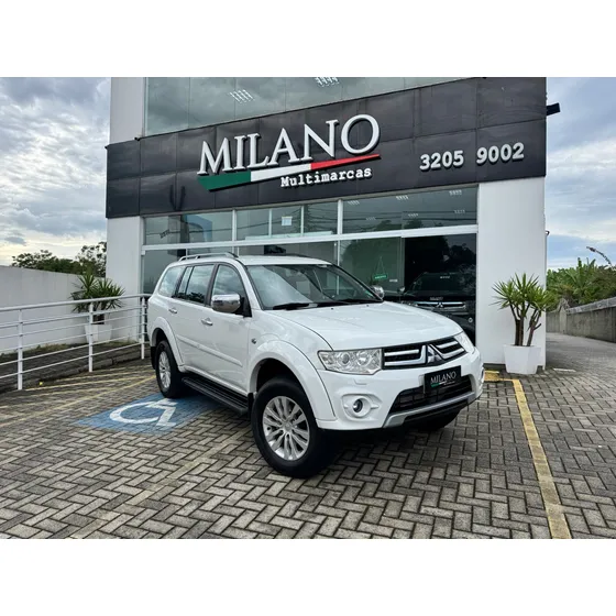 Mitsubishi Pajero Dakar 3.2