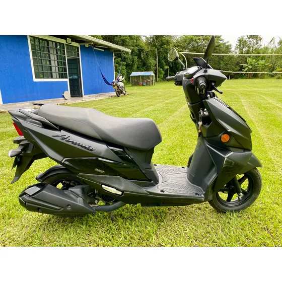 Suzuki Avenis , Modelo 2023 , 125 Cc, Único Dueño , 30.000km