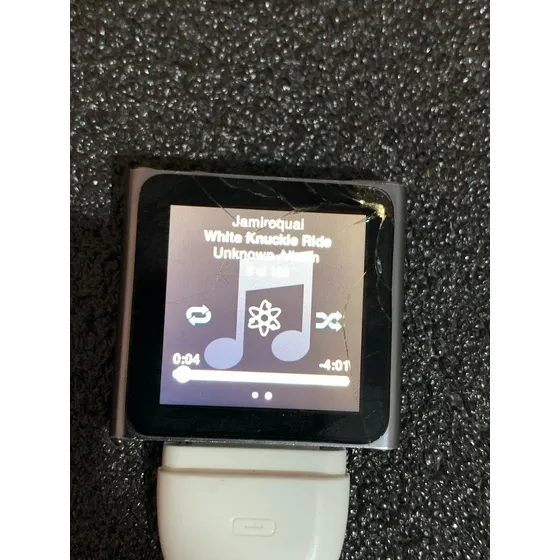 iPod Nano 6a Geração 8gb - A1366 ( Detalhe )