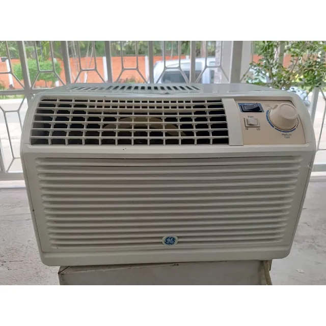 Aire De Ventana De 6000 Btu Usado