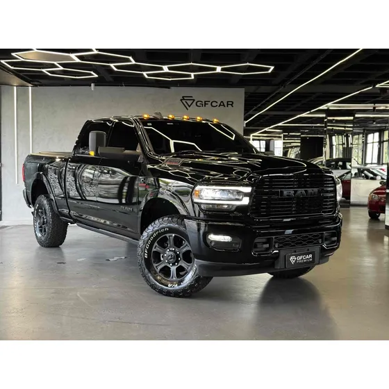 Ram 2500 6.7 I6 Turbo Diesel Night Edition Cd 4x4 Automático